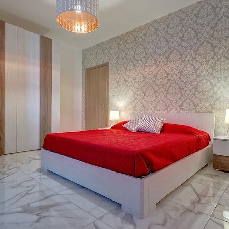 Marvelous 2 Bedroom Apartment By The Sea Qawra Zewnętrze zdjęcie