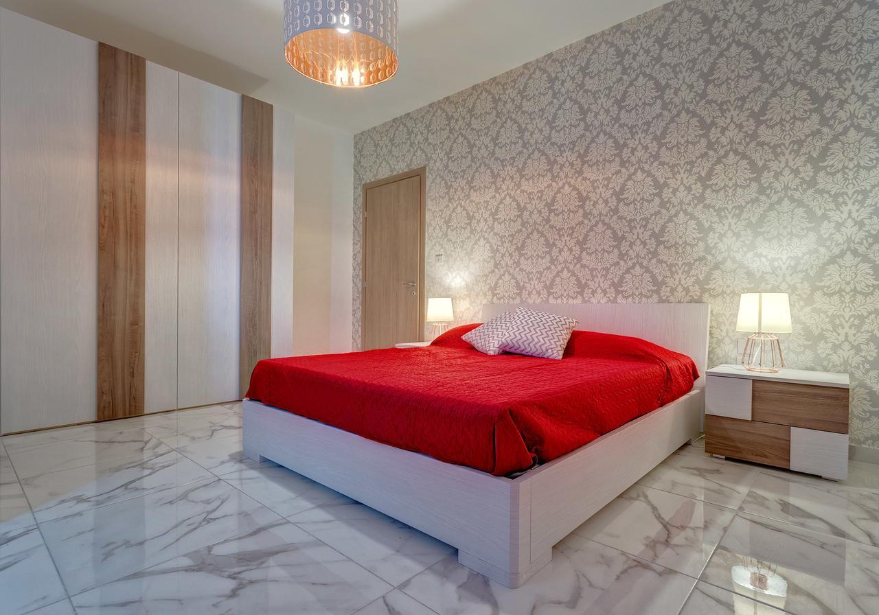 Marvelous 2 Bedroom Apartment By The Sea Qawra Zewnętrze zdjęcie